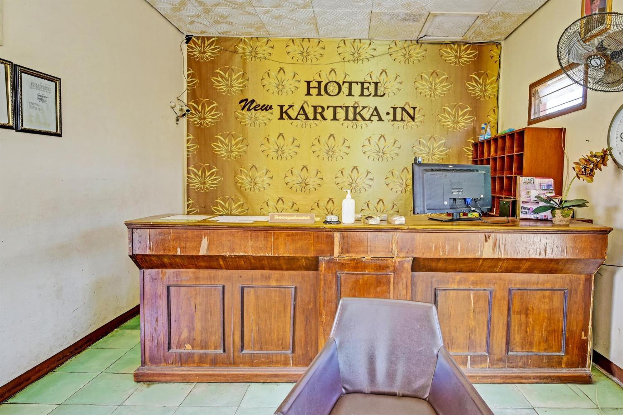Oyo 90443 Hotel New Kartika In Cilopadang Exteriör bild